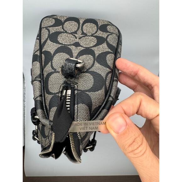 Vtg Coach Black Signature Canvas and Leather Legacy Haley Satchel - Picture 6 of 12